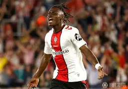 开云app在线下载-罗马中场球星